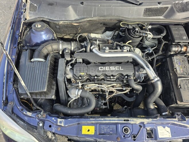 Opel Astra 1999, 270,000 km - 1.7 л - Quba