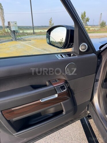 Land Rover Range Rover 2017, 215,000 km - 3.0 l - Quba