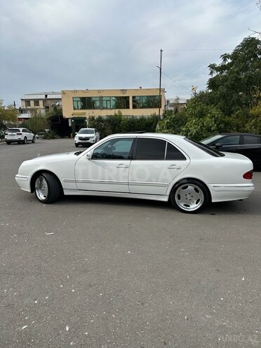 Mercedes E 320 2001, 367,777 km - 3.2 л - Gəncə
