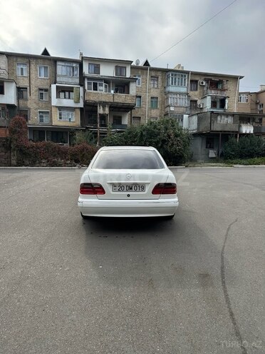 Mercedes E 320 2001, 367,777 km - 3.2 л - Gəncə