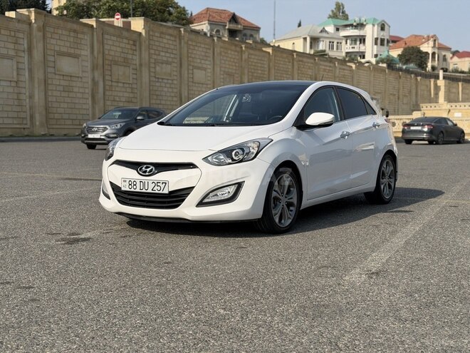 Hyundai i30 2012, 215,000 km - 1.6 л - Bakı