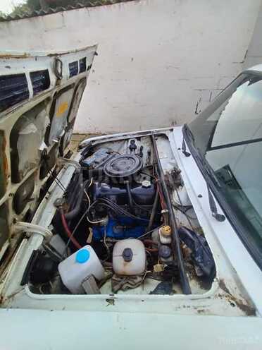 LADA (VAZ) 2106 2001, 134,697 km - 1.6 л - Salyan
