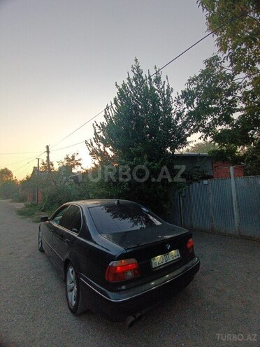 BMW 528 1998, 550,000 km - 2.8 l - Ağdam
