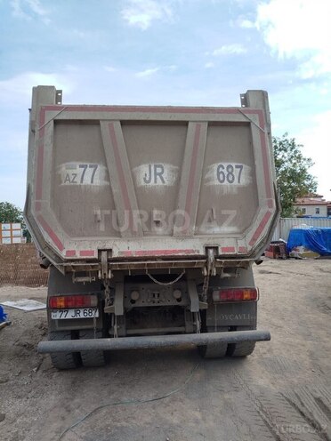 HOWO Sinotruk 2025, 30,000 km - 9.5 l - Bakı