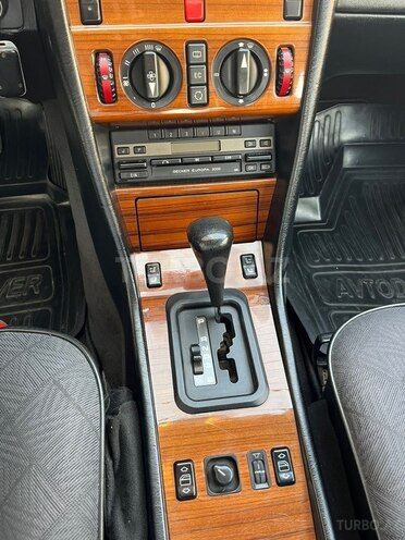 Mercedes E 220 1993, 380,000 km - 2.2 l - Bakı