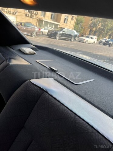 Mercedes E 220 1993, 380,000 km - 2.2 l - Bakı