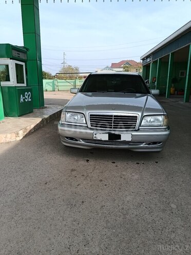Mercedes C 180 1997, 366,010 km - 1.8 l - Saatlı
