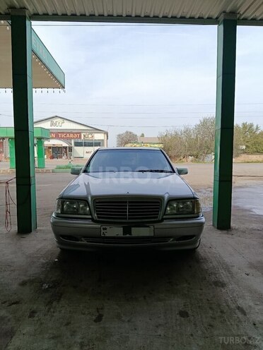 Mercedes C 180 1997, 366,010 km - 1.8 l - Saatlı