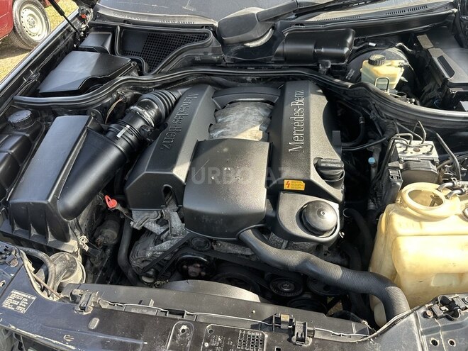 Mercedes E 240 1998, 369,789 km - 2.4 л - Zərdab