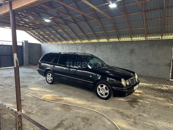 Mercedes E 240 1998, 369,789 km - 2.4 л - Zərdab