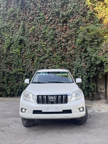 Toyota Land Cruiser Prado 2010, 178,000 km - 2.7 l - Gəncə
