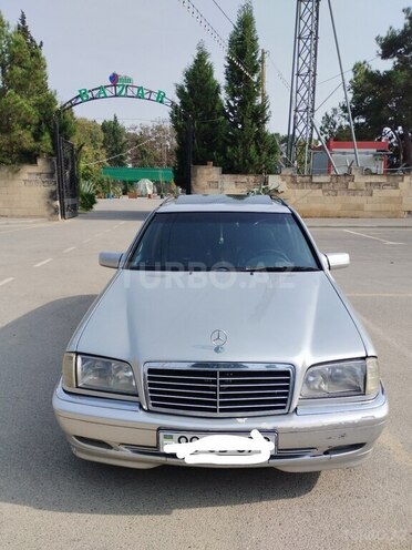 Mercedes C 220 1999, 801,089 km - 2.2 l - Şirvan
