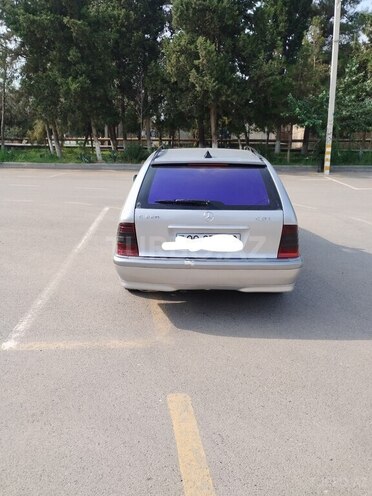 Mercedes C 220 1999, 801,089 km - 2.2 l - Şirvan