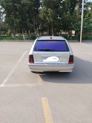 Mercedes C 220 1999, 801,089 km - 2.2 l - Şirvan