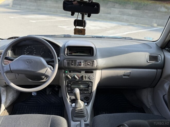 Toyota Corolla 1998, 213,555 km - 1.3 л - Bakı