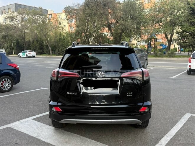Toyota RAV4 2018, 128,000 km - 2.5 l - Bakı