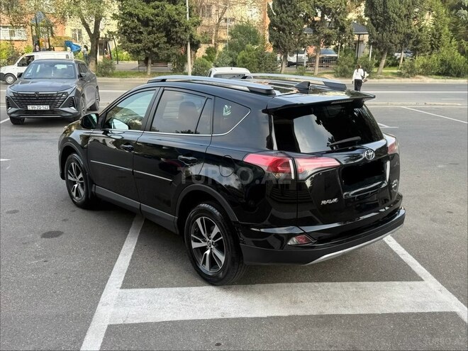 Toyota RAV4 2018, 128,000 km - 2.5 l - Bakı