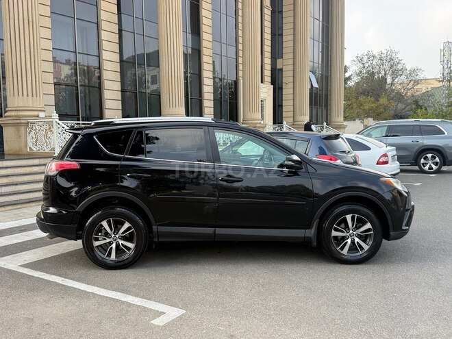 Toyota RAV4 2018, 128,000 km - 2.5 l - Bakı