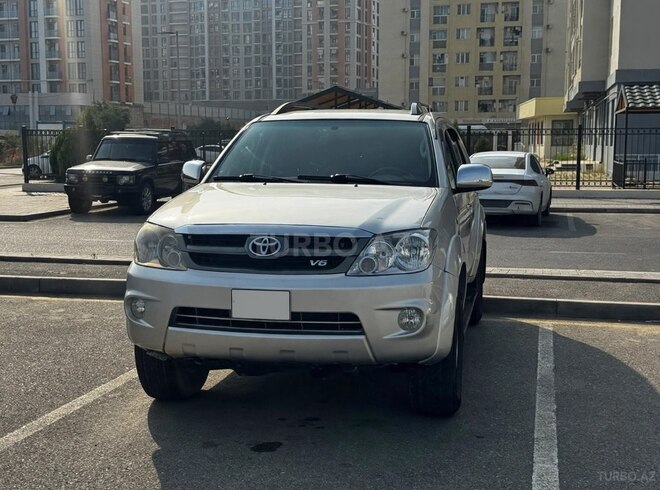 Toyota Fortuner 2006, 316,000 km - 4.0 l - Bakı