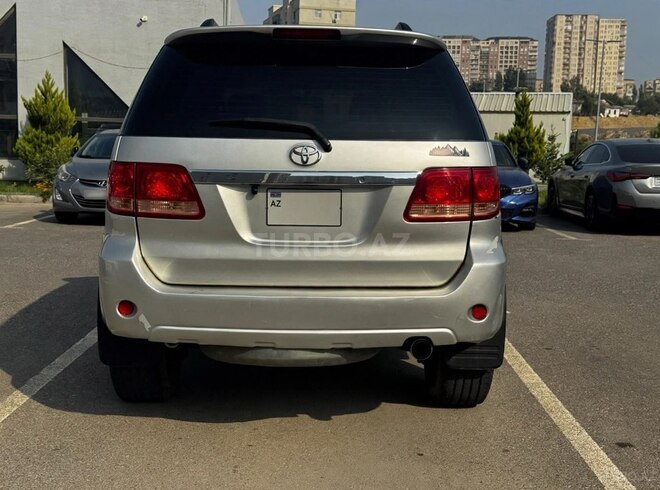 Toyota Fortuner 2006, 316,000 km - 4.0 l - Bakı