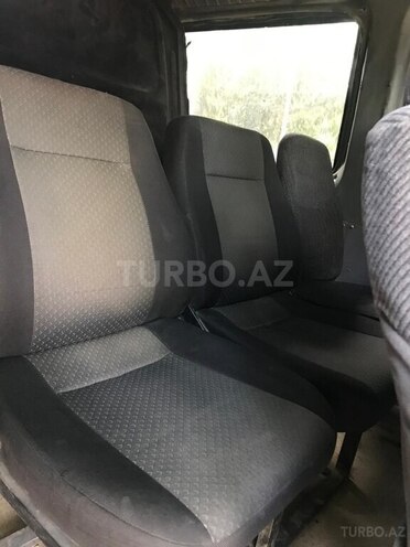 Volkswagen Crafter 2006, 60,000 km - 2.7 l - Gəncə