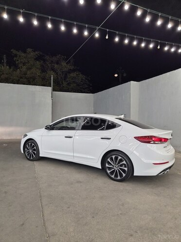 Hyundai Avante 2016, 170,353 km - 1.6 л - Bakı
