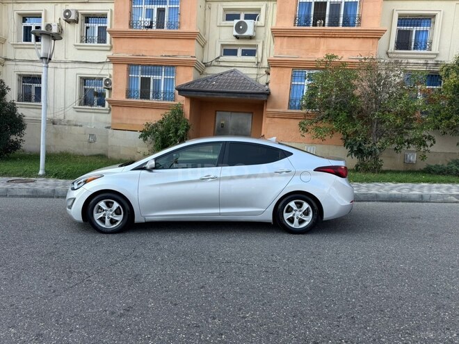 Hyundai Elantra 2014, 203,325 km - 1.8 l - Bakı