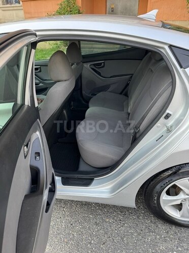 Hyundai Elantra 2014, 203,325 km - 1.8 l - Bakı