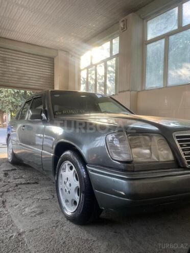 Mercedes 230 E 1989, 520,000 km - 2.3 l - 