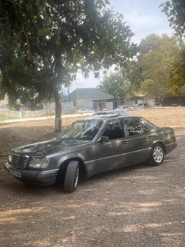 Mercedes 230 E 1989, 520,000 km - 2.3 l - 