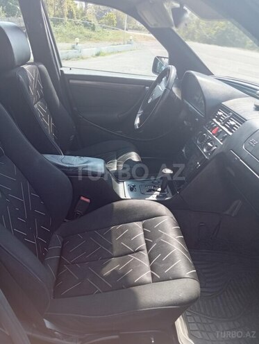 Mercedes C 240 1999, 300,000 km - 2.4 l - Zaqatala