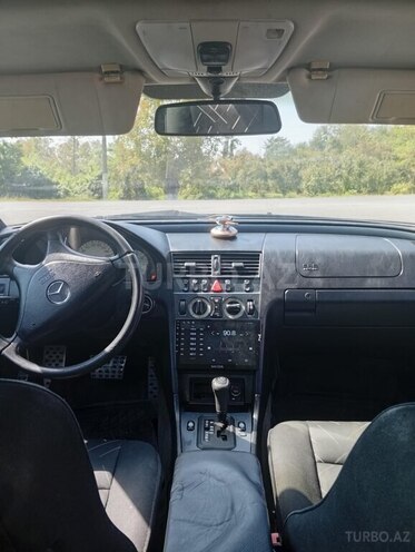 Mercedes C 240 1999, 300,000 km - 2.4 l - Zaqatala