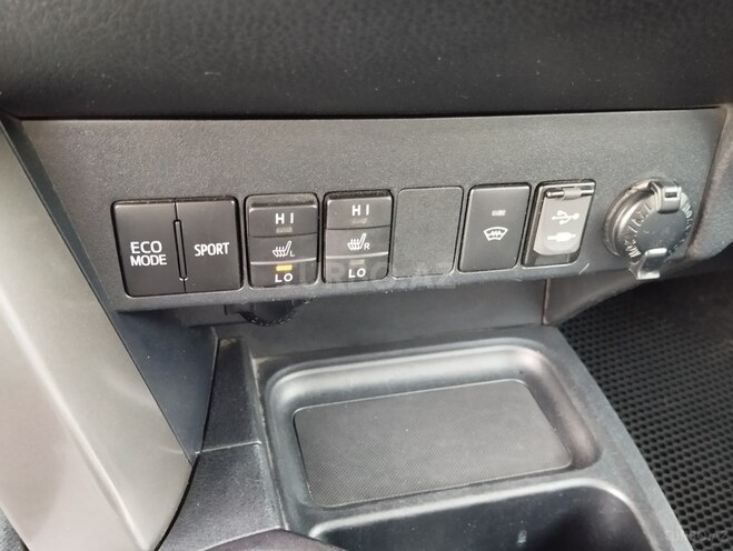 Toyota RAV4 2018, 156,000 km - 2.0 l - Bakı