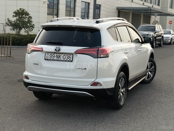 Toyota RAV4 2018, 156,000 km - 2.0 l - Bakı
