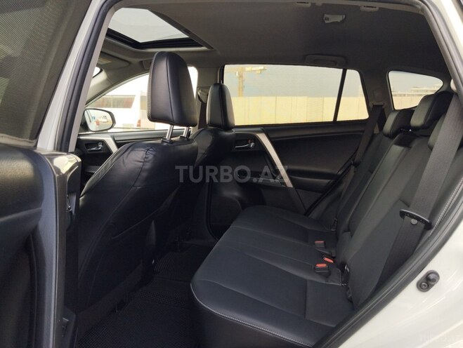 Toyota RAV4 2018, 156,000 km - 2.0 l - Bakı
