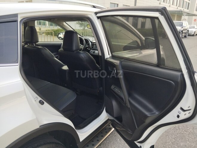 Toyota RAV4 2018, 156,000 km - 2.0 l - Bakı