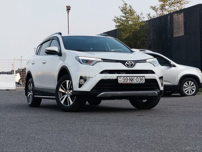 Toyota RAV4 2018, 156,000 km - 2.0 l - Bakı