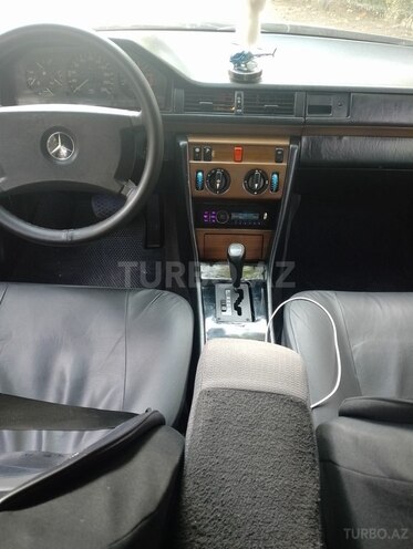 Mercedes 230 E 1989, 520,000 km - 2.3 l - 