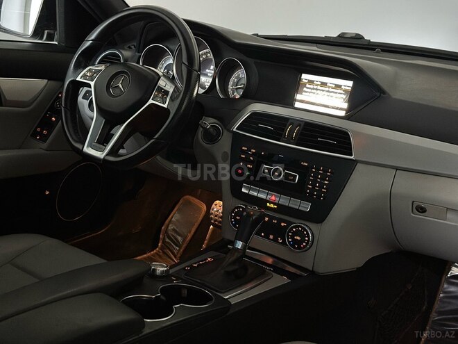 Mercedes C 250 2014, 156,000 km - 1.8 л - Bakı