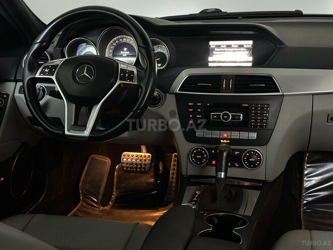 Mercedes C 250 2014, 156,000 km - 1.8 л - Bakı