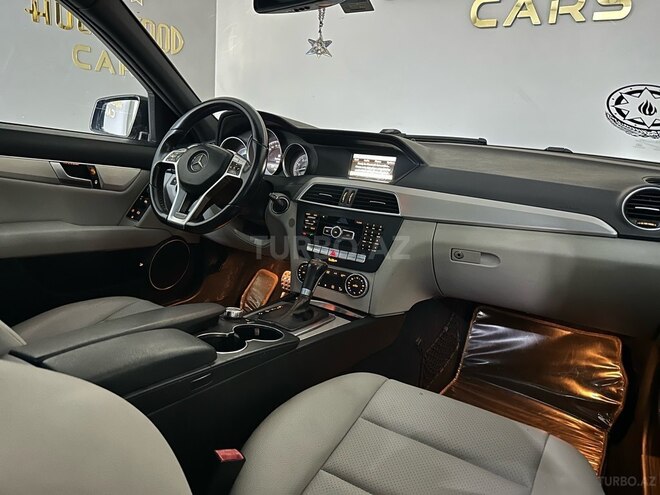 Mercedes C 250 2014, 156,000 km - 1.8 л - Bakı