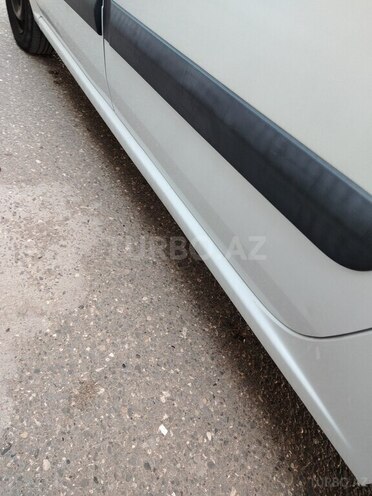 Dacia Logan 2011, 337,238 km - 1.5 l - Bakı