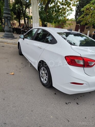 Chevrolet Cruze 2018, 225,000 km - 1.4 l - Gəncə