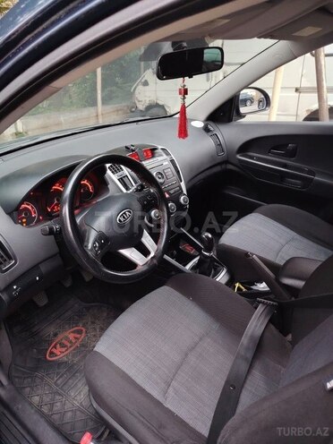 Kia  2010, 310,000 km - 1.4 l - Bakı
