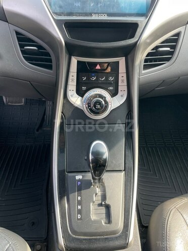 Hyundai Elantra 2011, 248,856 km - 1.8 l - Bakı