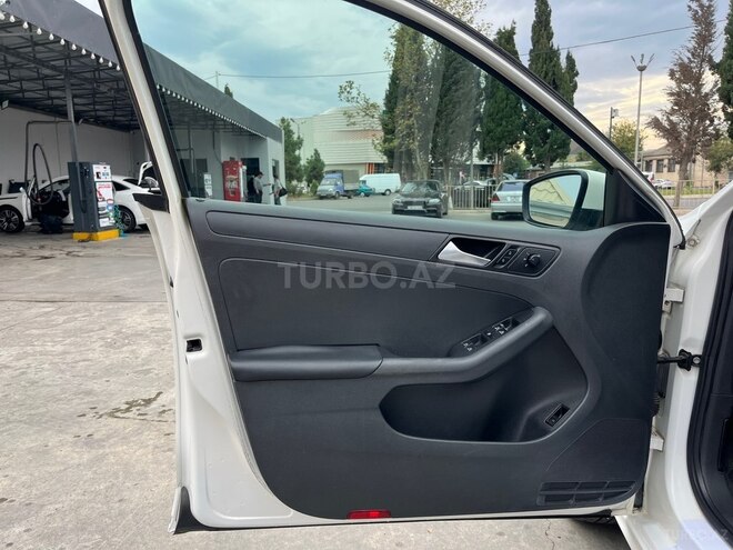 Volkswagen Jetta 2013, 184,000 km - 2.0 l - Gəncə