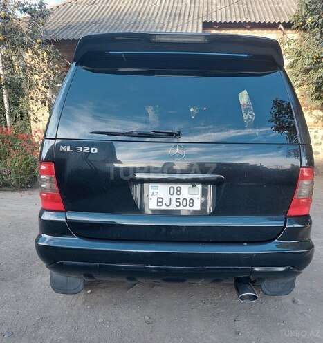 Mercedes ML 320 2002, 175,756 km - 3.2 л - Zaqatala