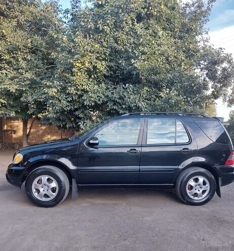 Mercedes ML 320 2002, 175,756 km - 3.2 л - Zaqatala