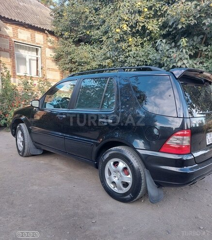 Mercedes ML 320 2002, 175,756 km - 3.2 л - Zaqatala