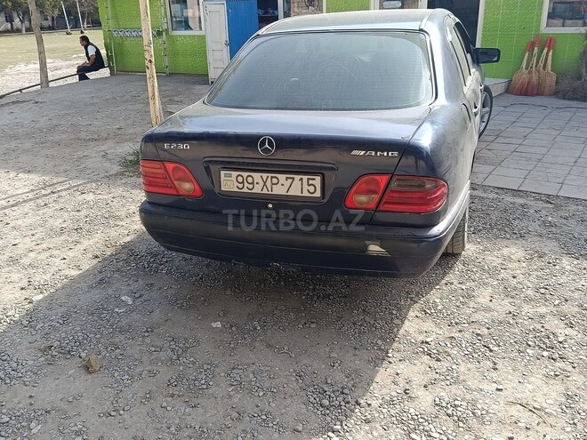 Mercedes E 230 1996, 400,017 km - 2.3 l - Bərdə